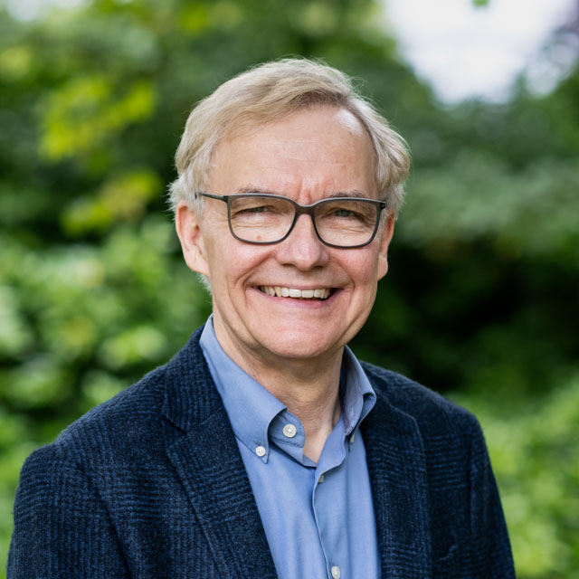 ian_lawrence